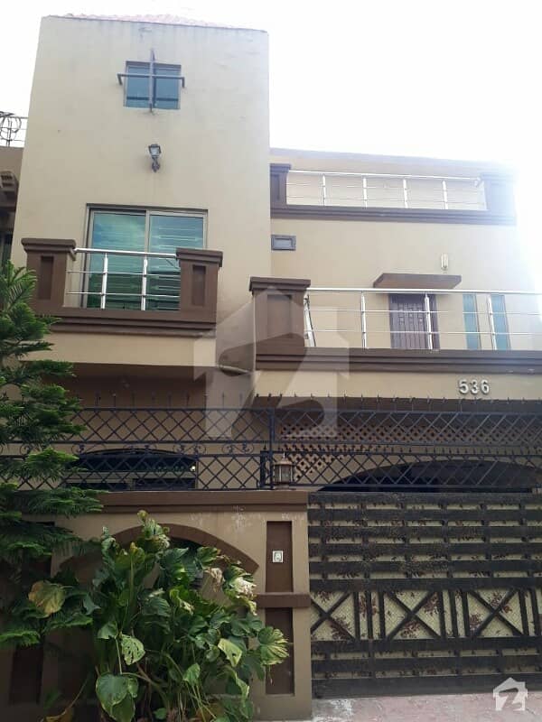 غوری ٹاؤن راولپنڈی میں 4 کمروں کا 7 مرلہ مکان 1.5 کروڑ میں برائے فروخت۔