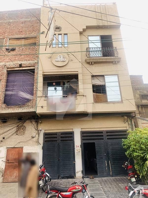موہنی روڈ لاہور میں 5 کمروں کا 6 مرلہ مکان 2.5 کروڑ میں برائے فروخت۔