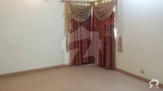 10 Marla Upper Portion For Rent 10 Marla Upper Portion For Rent
