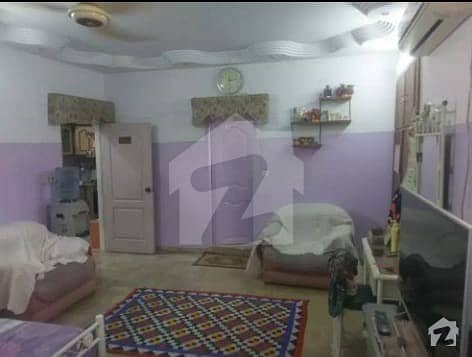 عابد ٹاؤن کراچی میں 6 کمروں کا 5 مرلہ مکان 2.3 کروڑ میں برائے فروخت۔