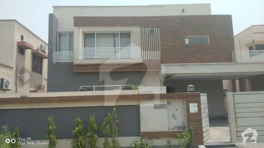 Paragone Society 1 Kanal Upper Poison For Rent Lock 4 Bed Attch Bath With Kitchen Tv Lounge