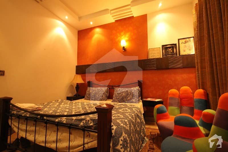 4500 Sq Feet Luxury Room For Rent Located In Dha Phase 5  Block L