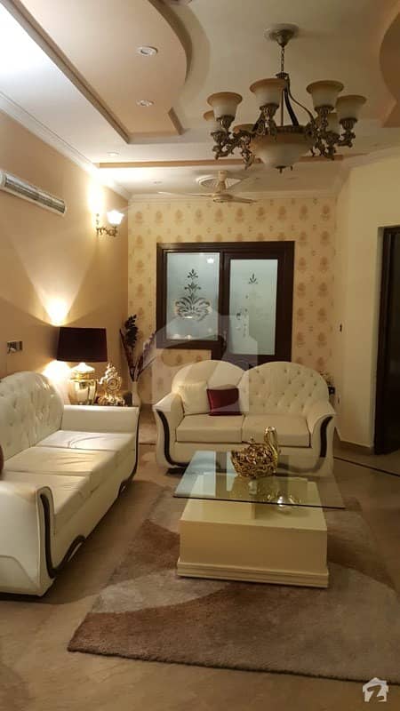 جوہر ٹاؤن فیز 2 - بلاک پی جوہر ٹاؤن فیز 2 جوہر ٹاؤن لاہور میں 5 کمروں کا 5 مرلہ مکان 1.55 کروڑ میں برائے فروخت۔