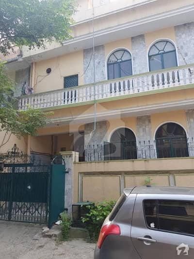 I-10/1 Street Corner House For Sale I-10/1 Street Corner House For Sale