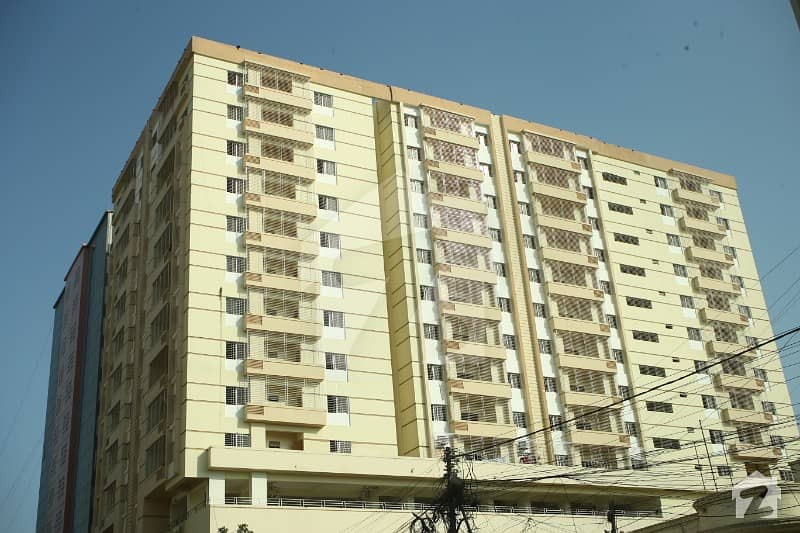 Star Homes 3 Bed Main Road Facing Flat Near Medicare Hospital On Shaheed Millat Road