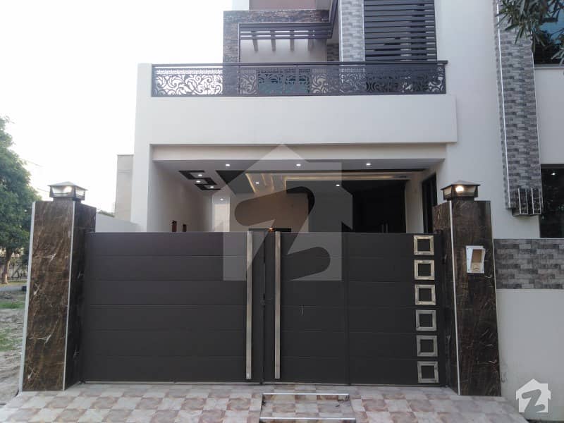 10 Marla House Is Available For Sale In Wapda City  K Block