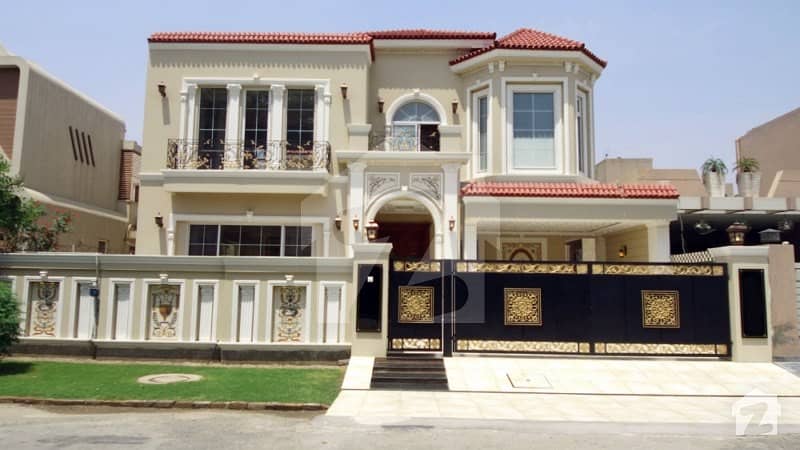 A Nicely Build 19 Marla Spanish House Is Available For Sale In Sale In State Life Housing Phase 1 Block E Lahore