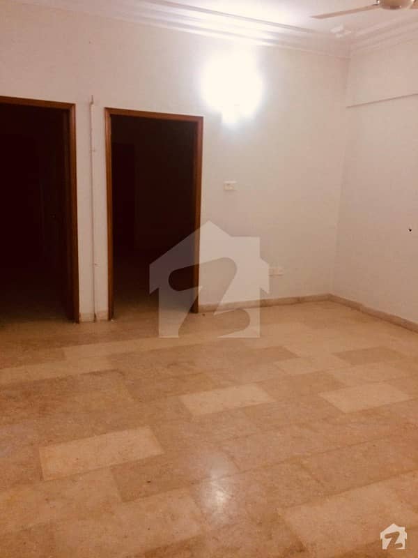 Flat For Rent 3 Bedroom With Lounge