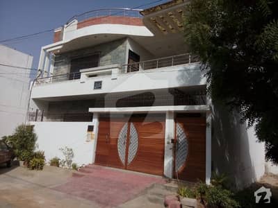 گلشنِ معمار - سیکٹر ٹی گلشنِ معمار گداپ ٹاؤن کراچی میں 3 کمروں کا 10 مرلہ مکان 33 ہزار میں کرایہ پر دستیاب ہے۔