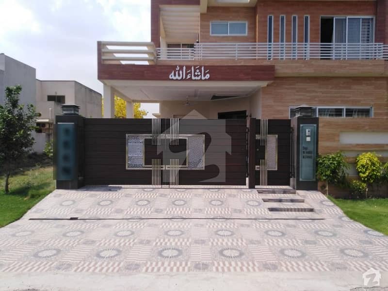 Double Storey House Available For Rent