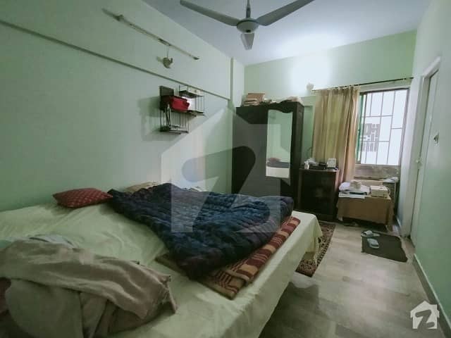 گلستانِِ جوہر ۔ بلاک 3 گلستانِ جوہر کراچی میں 4 کمروں کا 5 مرلہ مکان 1.8 کروڑ میں برائے فروخت۔
