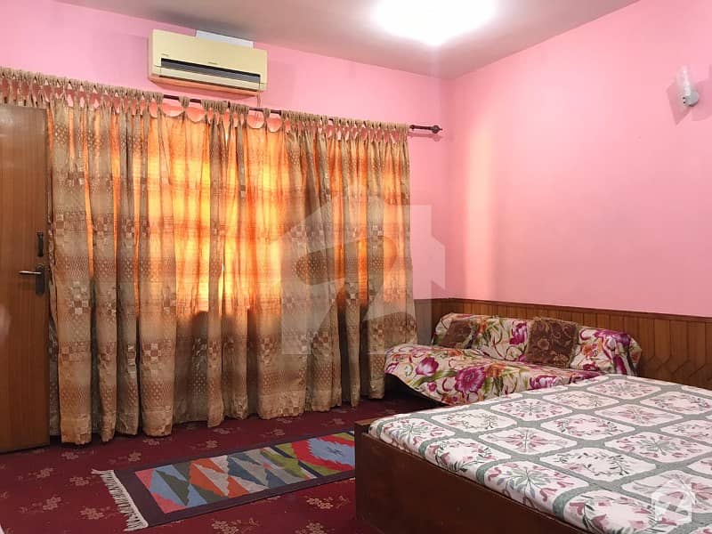 Defence One Bedroom Fully Furnished For Rent In Dha