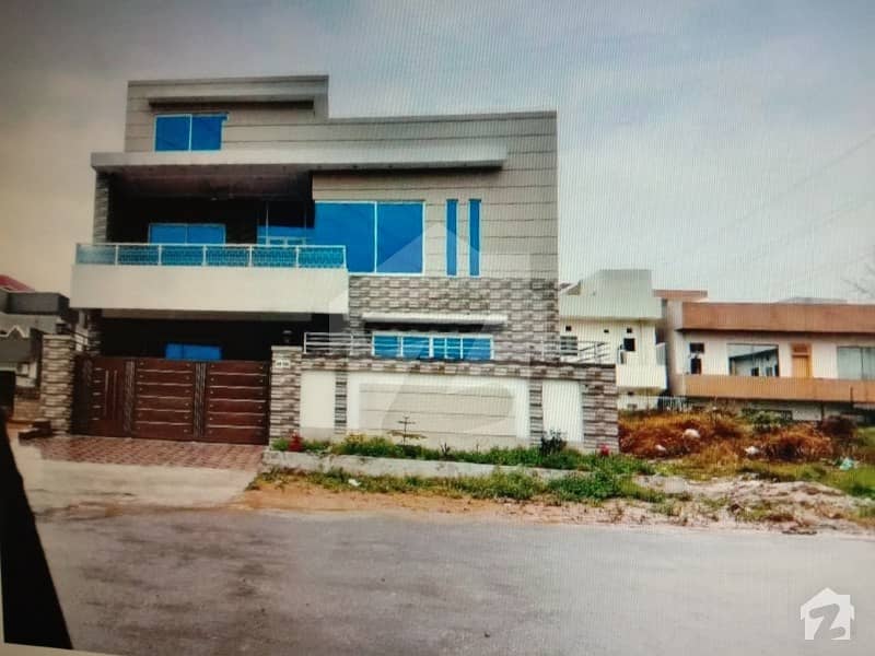 Top Location Vip House For Sale