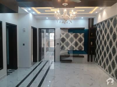 9 Marla Brand New House For Rent Umer Block 9 Marla Brand New House For Rent Umer Block