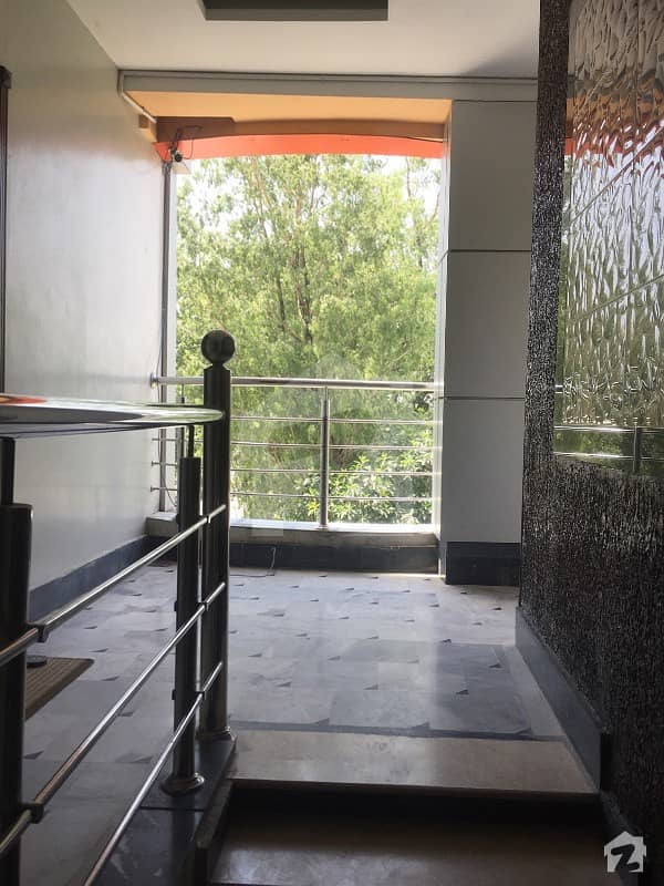 اولڈ باڑہ روڈ پشاور میں 1 کمرے کا 1 مرلہ کمرہ 17 ہزار میں کرایہ پر دستیاب ہے۔