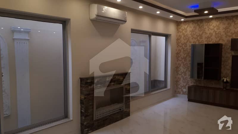 1 Kanal Brand New Luxury Villa For Sale With Basement