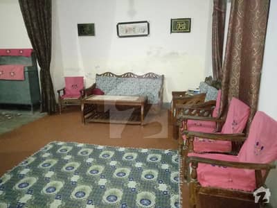 شاہ رُکنِِ عالم کالونی ۔ بلاک جی شاہ رُکنِ عالم کالونی ملتان میں 2 کمروں کا 5 مرلہ زیریں پورشن 65 لاکھ میں برائے فروخت۔