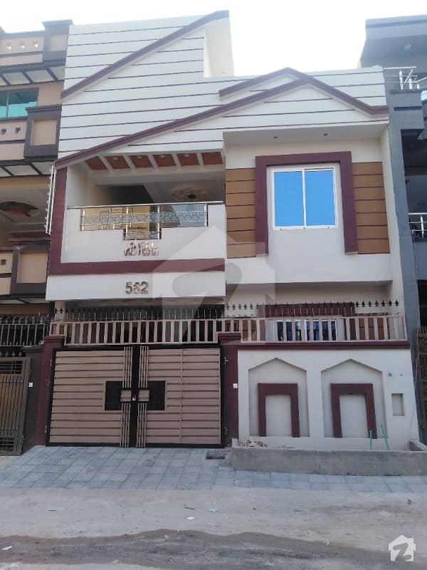 5 Marla Beautiful And Solid House At Very Reasonable Price