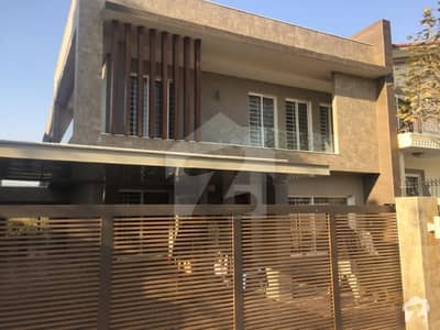 ایف ۔ 10/4 ایف ۔ 10 اسلام آباد میں 2 کنال مکان 11 کروڑ میں برائے فروخت۔ ایف ۔ 10/4 ایف ۔ 10 اسلام آباد میں 2 کنال مکان 11 کروڑ میں برائے فروخت۔