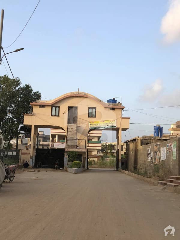 240 Sq Yards Plot For Sale In Gawalior Society