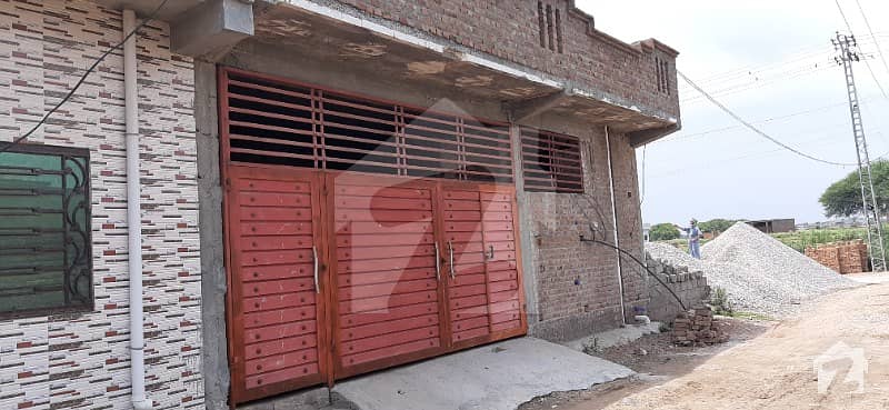 چکری روڈ راولپنڈی میں 3 کمروں کا 8 مرلہ مکان 60 لاکھ میں برائے فروخت۔