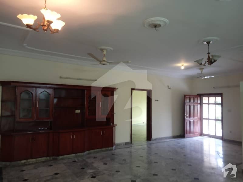 بحریہ ٹاؤن فیز 2 بحریہ ٹاؤن راولپنڈی راولپنڈی میں 3 کمروں کا 10 مرلہ بالائی پورشن 40 ہزار میں کرایہ پر دستیاب ہے۔