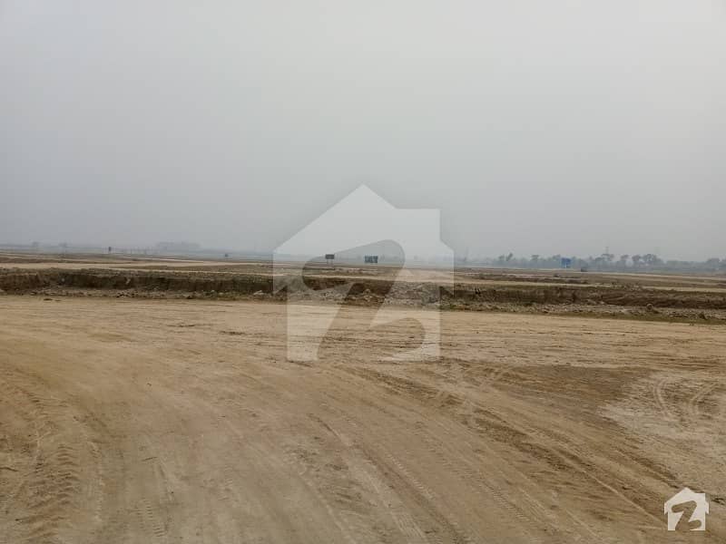 5 Marla Ideal Location Plot For Sale In Very Reasonable Price