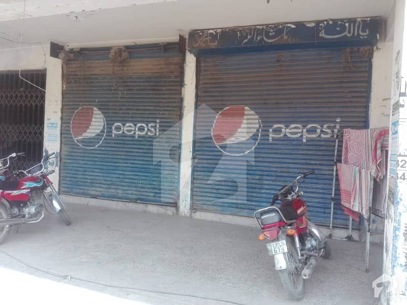 مون مارکیٹ علامہ اقبال ٹاؤن لاہور میں 1 مرلہ دکان 1.65 کروڑ میں برائے فروخت۔