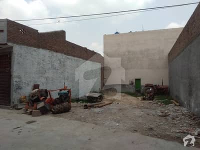 ڈھوک گوجراں راولپنڈی میں 6 مرلہ رہائشی پلاٹ 42 لاکھ میں برائے فروخت۔