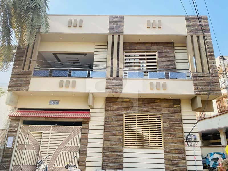 نارتھ ناظم آباد کراچی میں 6 کمروں کا 9 مرلہ مکان 4.35 کروڑ میں برائے فروخت۔