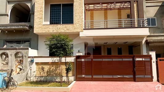 میڈیا ٹاؤن ۔ بلاک اے میڈیا ٹاؤن راولپنڈی میں 6 کمروں کا 5 مرلہ مکان 1.55 کروڑ میں برائے فروخت۔