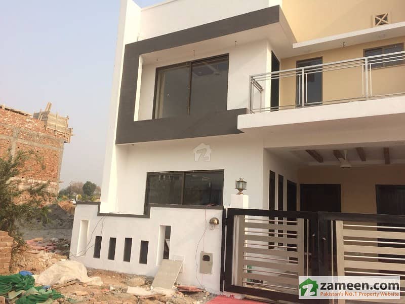 Bahria Enclave Sector B1 5 Marla House Available For Rent With Basement