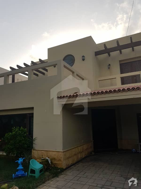 Well Maintained 5 Bedroom 500 Square Yards Bungalow At Dha Phase 5 Is Available For Sale