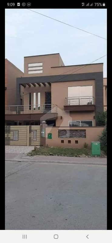 10 Marla Brand New House For Sale In Sector B Bahria Town Lahore