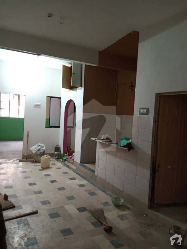 West Open Flat For Rent In B1 Area Liaquatabad