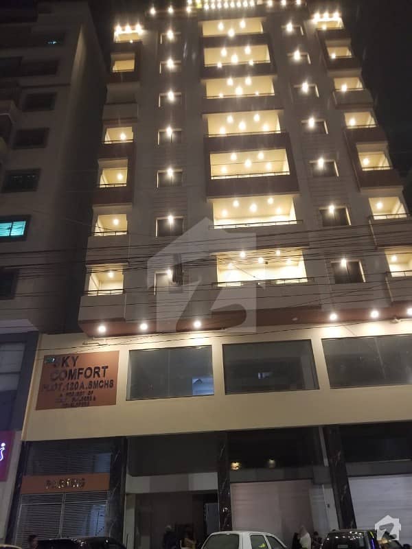 West Open 4 Bed Flat Is Up For Sale In Sky Comfort In Sindhi Muslim Society Near Food Street