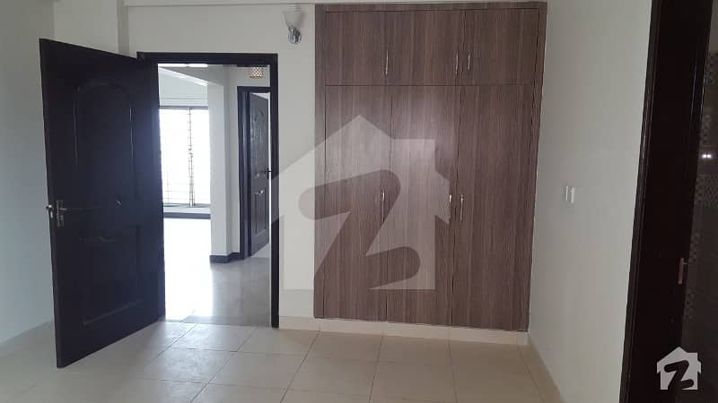 Askari 10 6th Floor Flat Four Beds Huge TV Lounge Available For Rent
