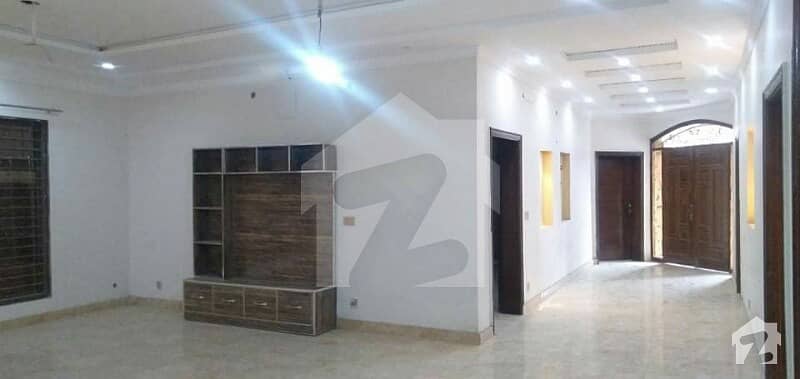 Office Use, 22-marla, 7-bed Room's Double Story Brand New House For Rent In Paf Officer Colony  Main Zarar Shaheed Rd Saddar Lahore Cantt.