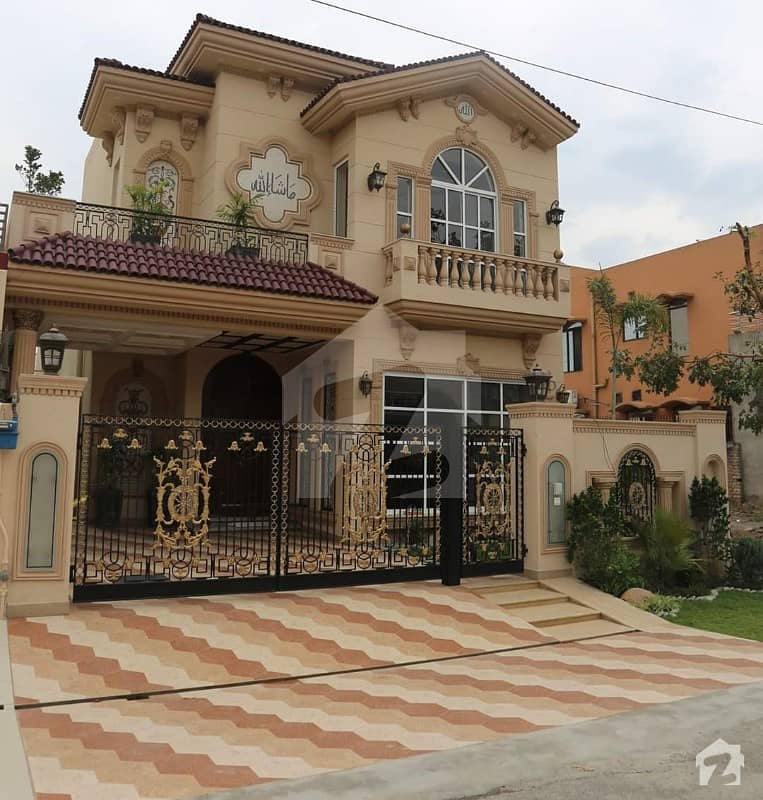 10 Marla Brand New Spainish Villa Banglow For Sale In Dha