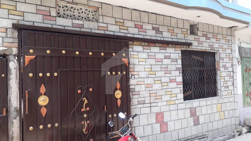 چارسدہ روڈ پشاور میں 7 کمروں کا 7 مرلہ مکان 70 لاکھ میں برائے فروخت۔