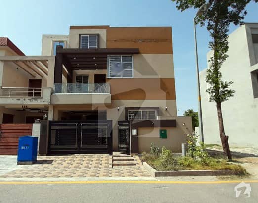 5 Marla House For Sale In Sunflower Of Bahria Nasheman Lahore