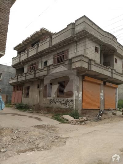 رزاق ٹاؤن چکراروڈ راولپنڈی میں 6 مرلہ عمارت 2 کروڑ میں برائے فروخت۔