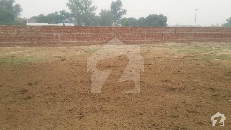 شیخوپورہ روڈ لاہور میں 24 کنال صنعتی زمین 10.5 کروڑ میں برائے فروخت۔ شیخوپورہ روڈ لاہور میں 24 کنال صنعتی زمین 10.5 کروڑ میں برائے فروخت۔