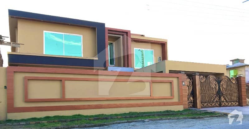 1 Kanal Brand New Luxury House For Sale