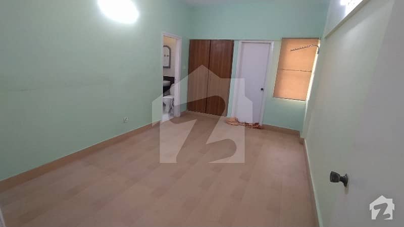 Chance Deal Ideal Flat For Any Family 3 Bed Rooms With Attached Bath Drawing Lounge 5th Floor With Lift