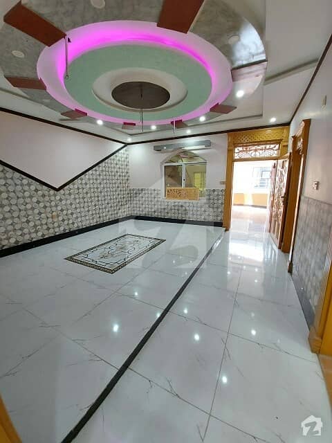 آفیسرز گارڈن کالونی ورسک روڈ پشاور میں 7 کمروں کا 6 مرلہ مکان 1.65 کروڑ میں برائے فروخت۔