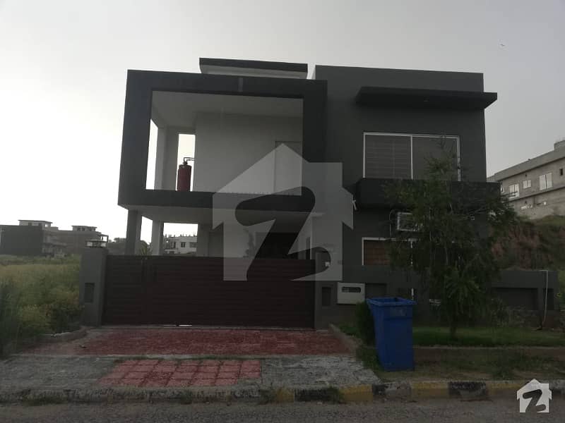 Bahria Town Islamabad Rawalpindi 12 Marla Tripple Story Single Unit House On Investor Rate Outclass Location