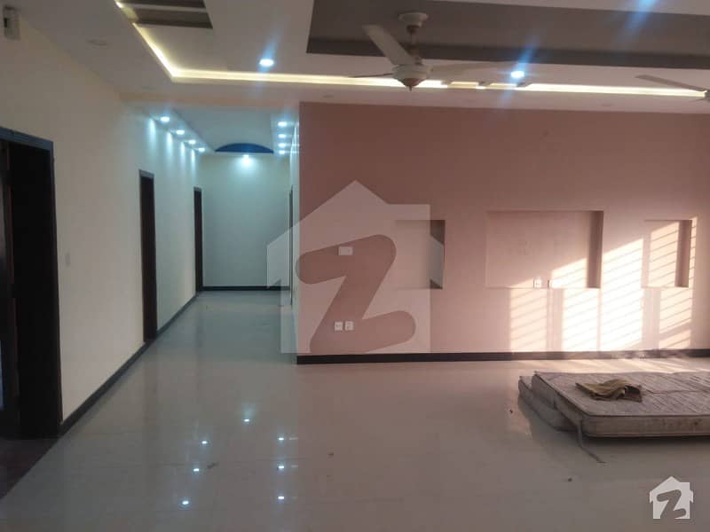 1 Kanal Upper Portion For Rent