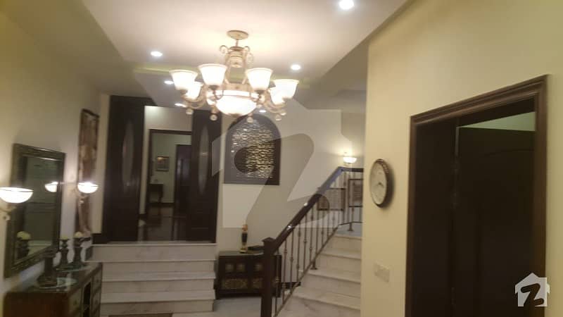 F-7/3 Main Margalla Road 4 Kanal House For Sale