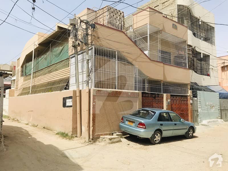 بفر زون - سیکٹر 16-A / 4 بفر زون نارتھ کراچی کراچی میں 7 کمروں کا 5 مرلہ مکان 2.25 کروڑ میں برائے فروخت۔